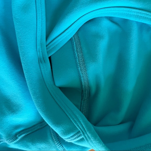 3/$25.00 🛍 Leo Star Athletica yoga/fitness tank - Picture 5 of 6